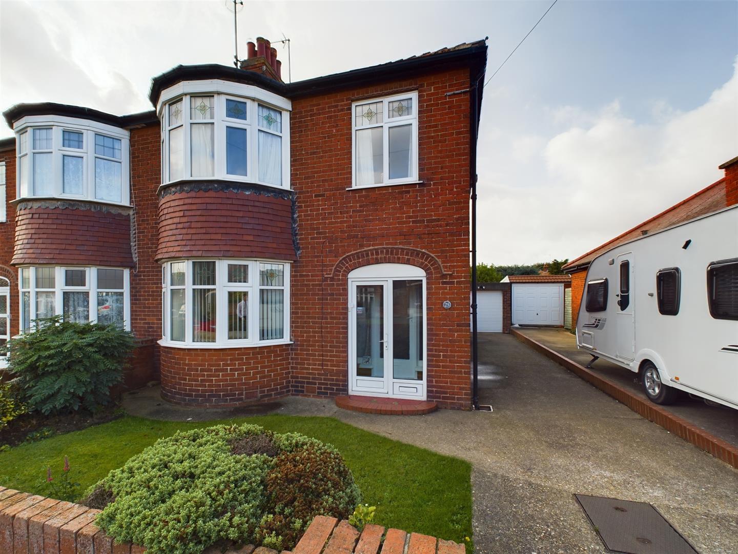 Third Avenue, Bridlington Belts Estate Agents